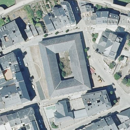 Vista aérea de Cuartel de San Fernando, lugar abandonado en Lugo